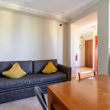 Crosti Apartments Рим Экстерьер фото