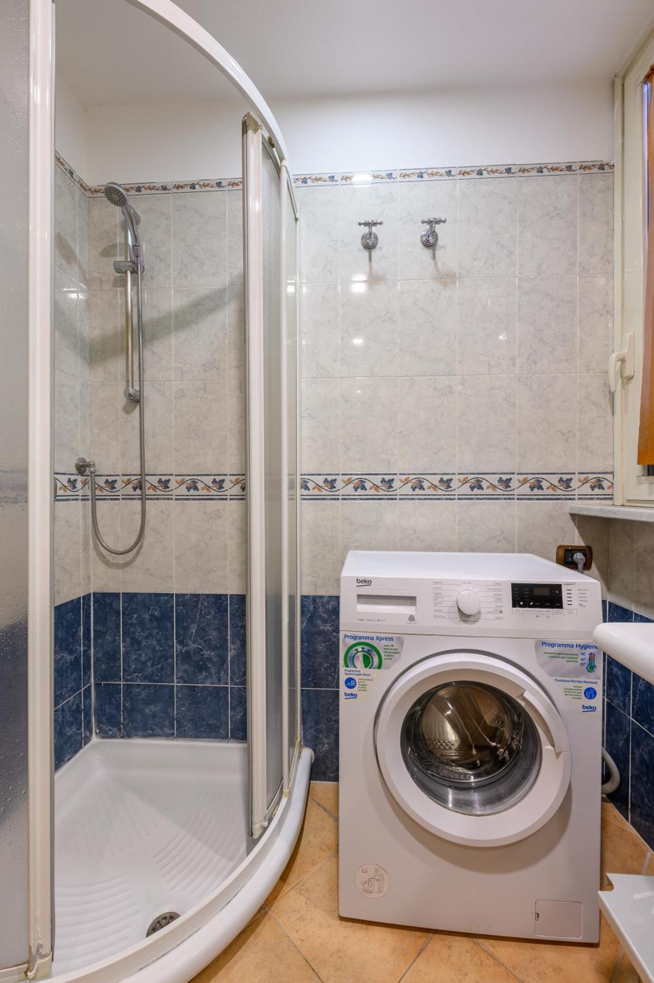 Crosti Apartments Рим Экстерьер фото