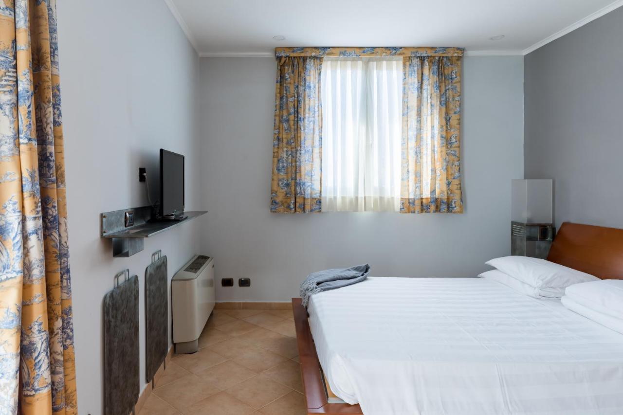Crosti Apartments Рим Экстерьер фото